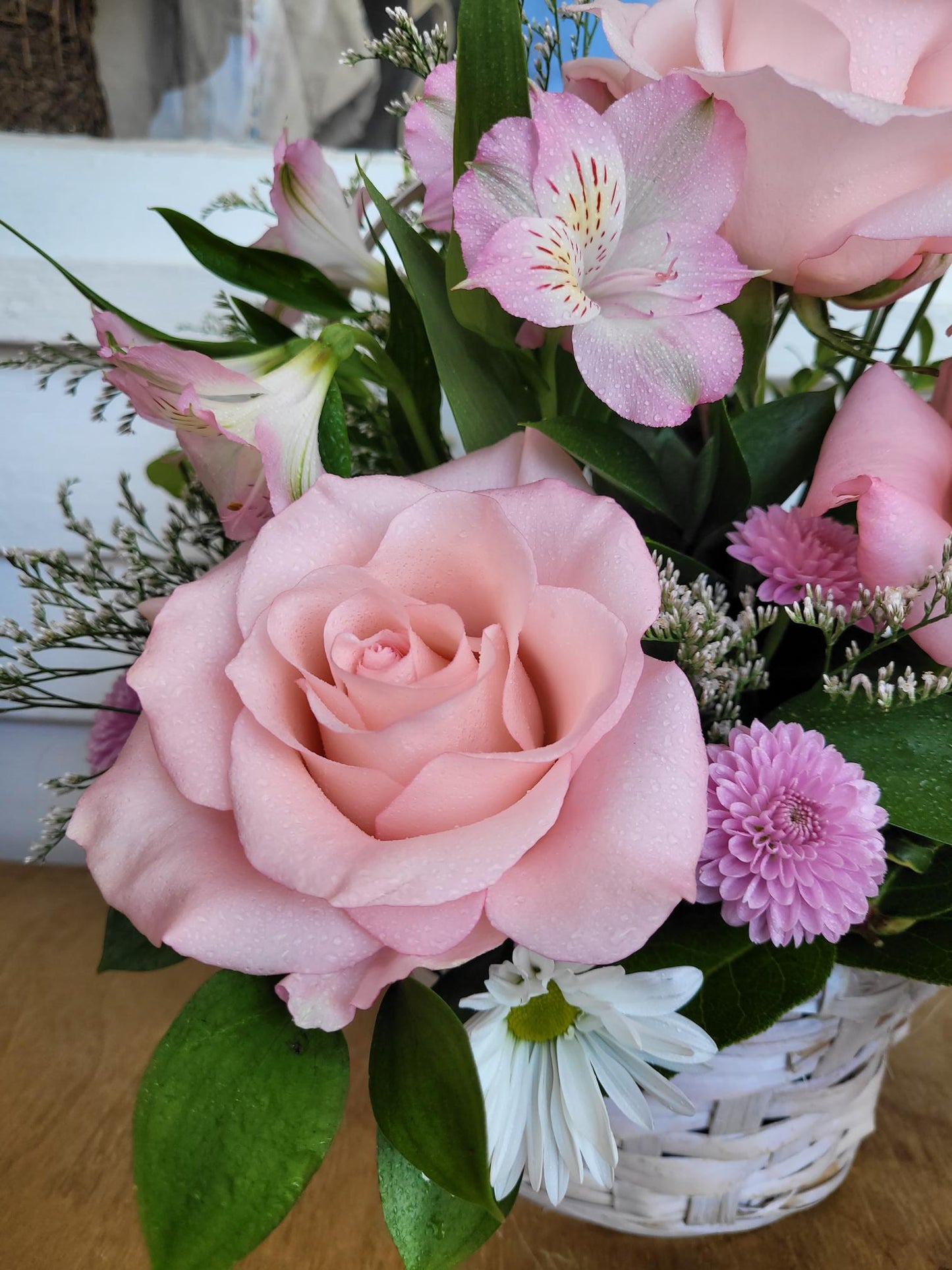 Mother's Love Rose Basket